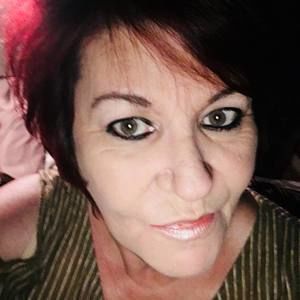 Meet your Posher, Joelene